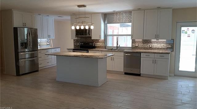 1st image of 8844 Fordham St