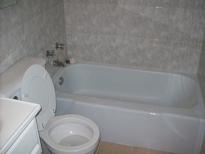 5th image of 6949 N Oakley Ave