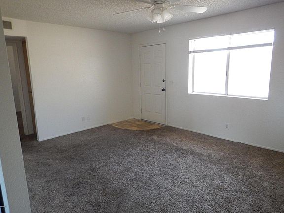 5th image of 516 W La Jolla Dr