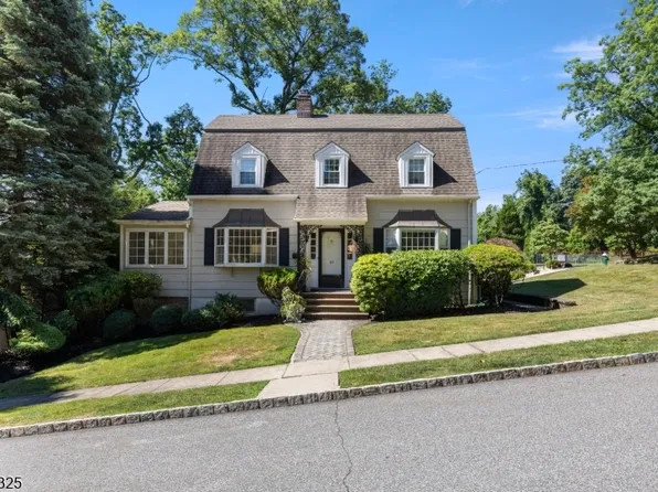 53 Howard St, Verona Twp., NJ 07044