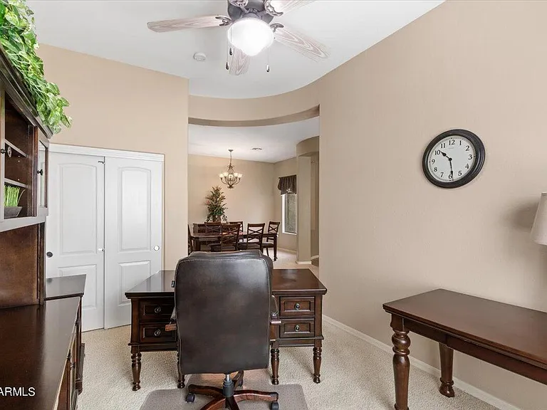 743 E Torrey Pines Pl — Photo 4