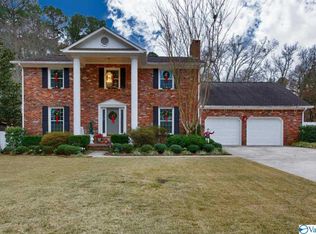 707 Longbow Dr SW, Decatur, AL 35603