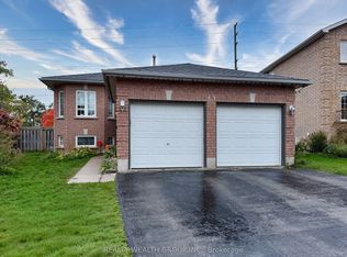 61 Stollar Blvd, Barrie, ON L4M6N3