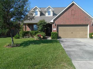 1465 Barras St, Alvin, TX 77511