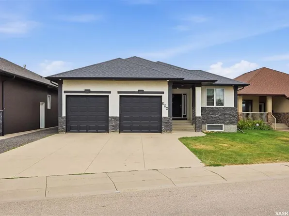 206 Muzyka ROAD, Saskatoon, SK S7W 0G9