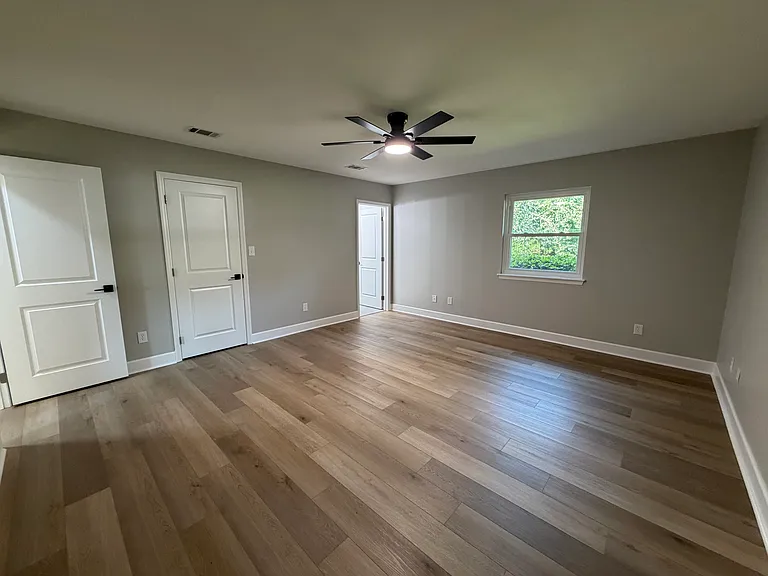 2303 Napoleon Bonaparte Dr — Photo 10