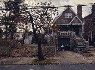 946 E 222nd St, Bronx, NY 10469
