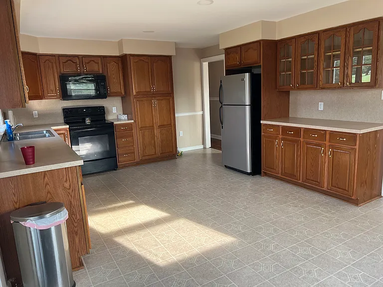 1092 Paper Mill Rd — Photo 4