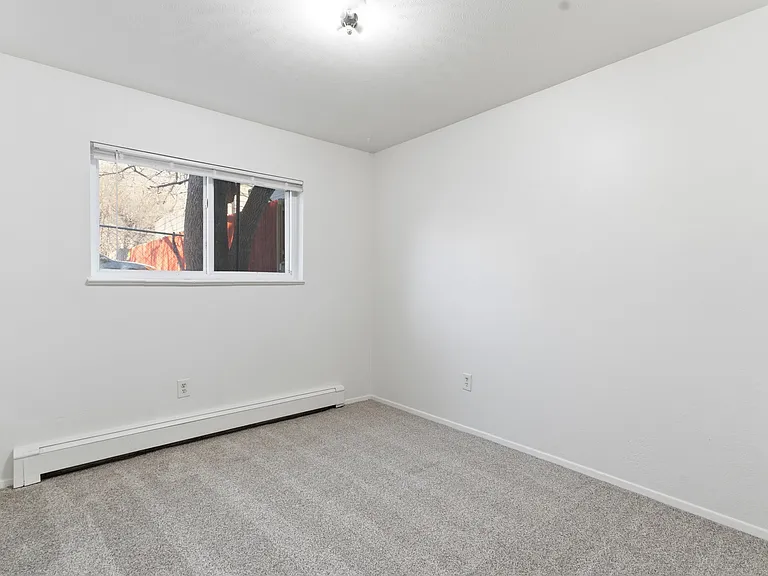 1112 Gard Pl #2 — Photo 16