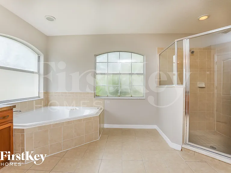 34333 Shadewood Cir — Photo 10