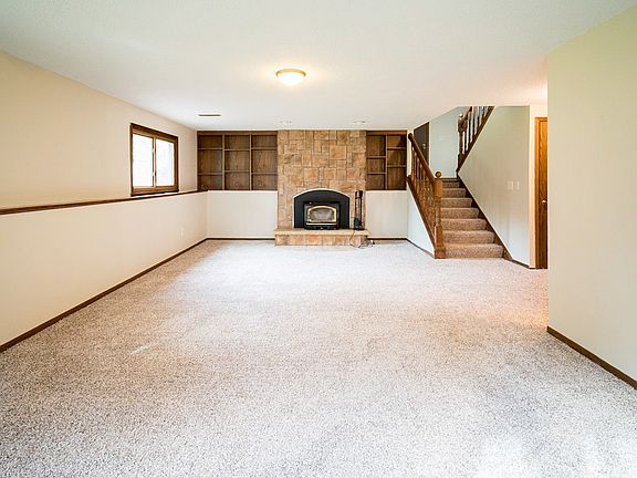 3rd image of 2506 Ryan Ave E