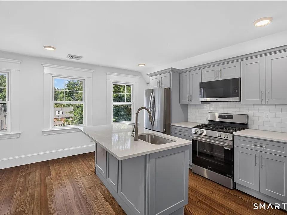 22 Pendleton St #3