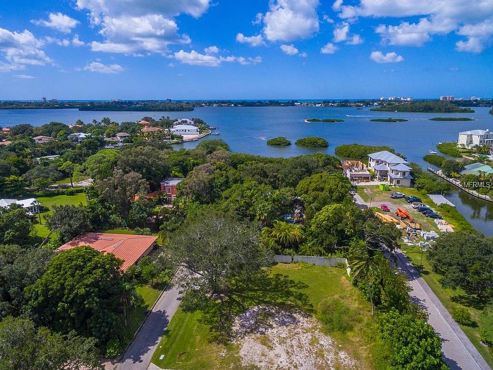 1st image of 1419 Pine Bay Dr