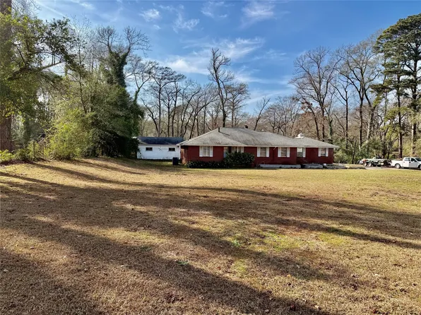 3535 N Market St, Shreveport, LA 71107