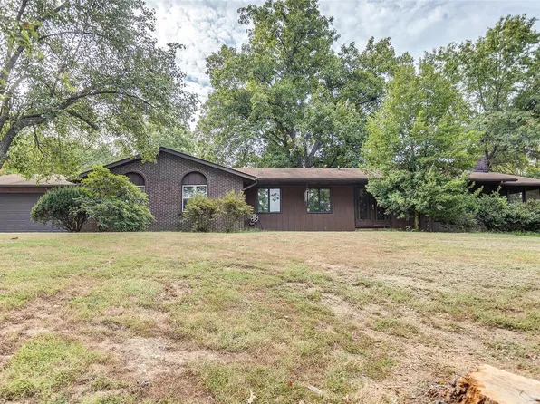 8467 Bethalto Rd, Bethalto, IL 62010