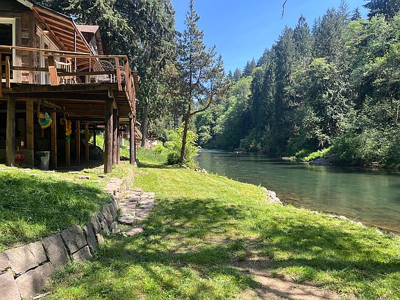 3rd image of 2425 Kalama River Rd #1