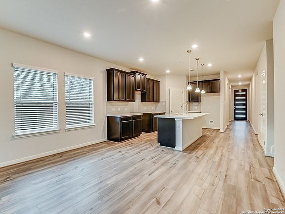 3rd image of 12910 Trapezus Court