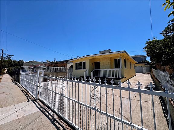 3rd image of 1160 Camulos St
