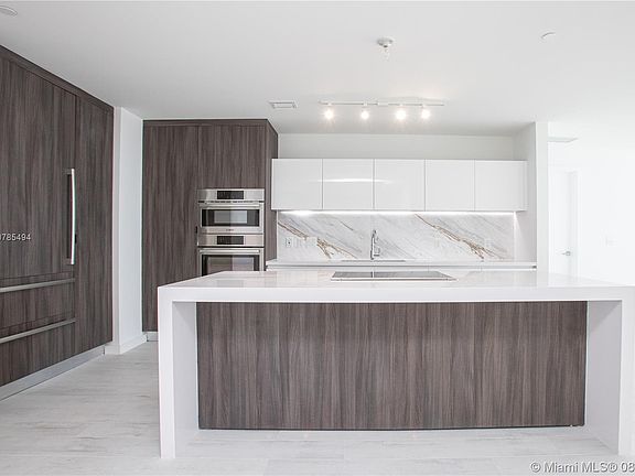 3rd image of 851 NE 1 Ave #4502