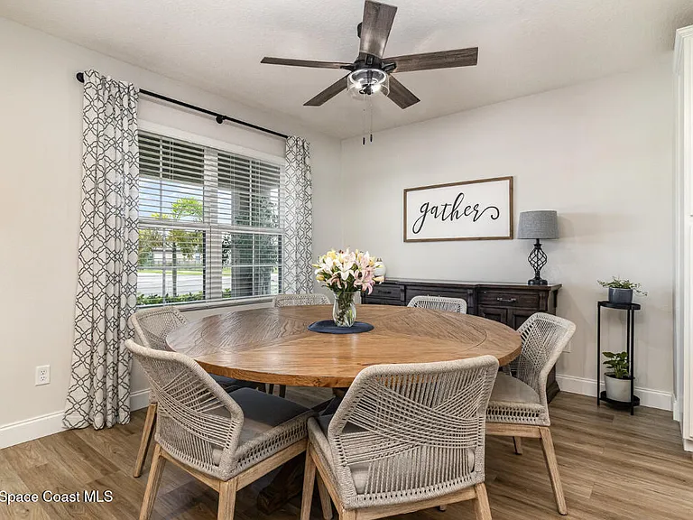 7389 Tourmaline Dr — Photo 6