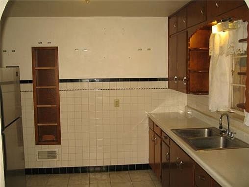 3rd image of 3123 N 55th St