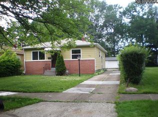 5730 Garfield Ave, Maple Heights, OH 44137
