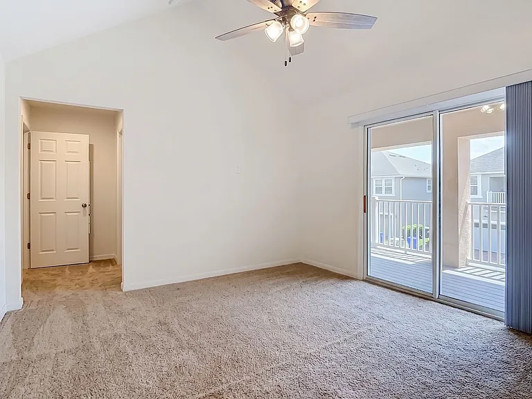 2437 Varenna Loop — Photo 11