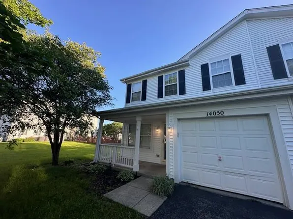 14050 S Oregon Dr, Plainfield, IL 60544
