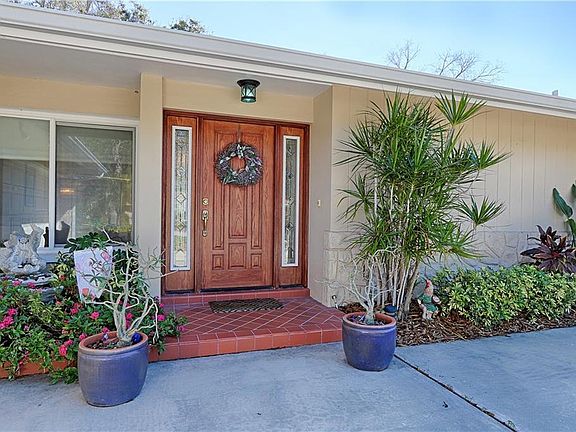 3rd image of 9767 Portside Dr