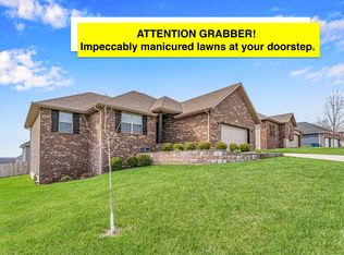 722 E Mining Camp Rd, Nixa, MO 65714