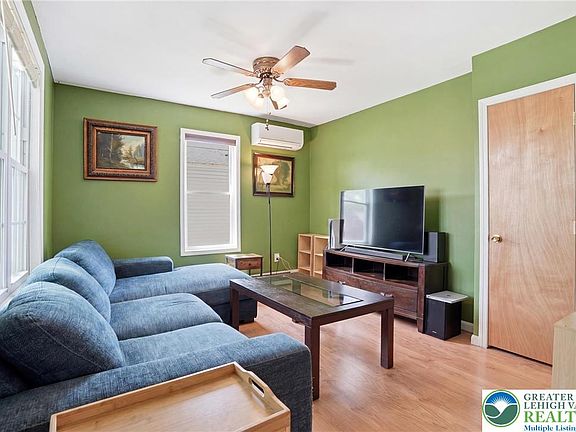 4th image of 1773 New York Ave