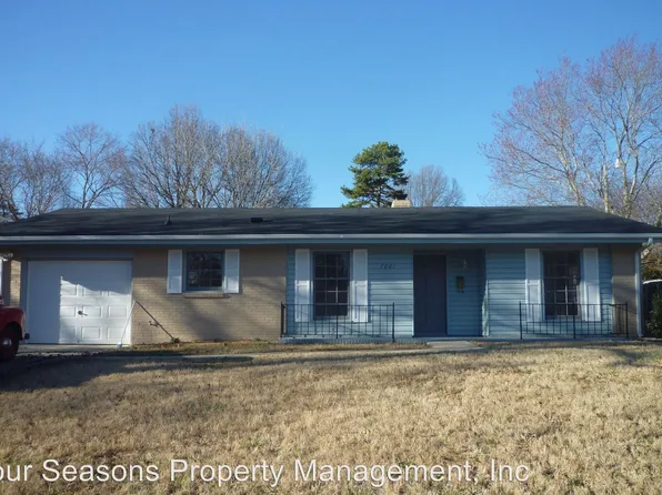 7021 Cardigan Ave, Charlotte, NC 28215