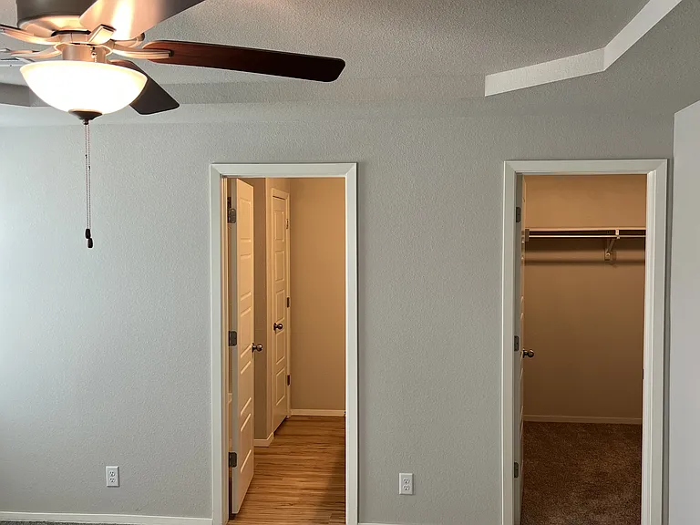 2615 W Baton Rouge Pl — Photo 22