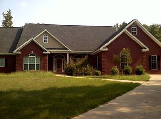 2912 Pine Lake Rd, West Point, GA 31833