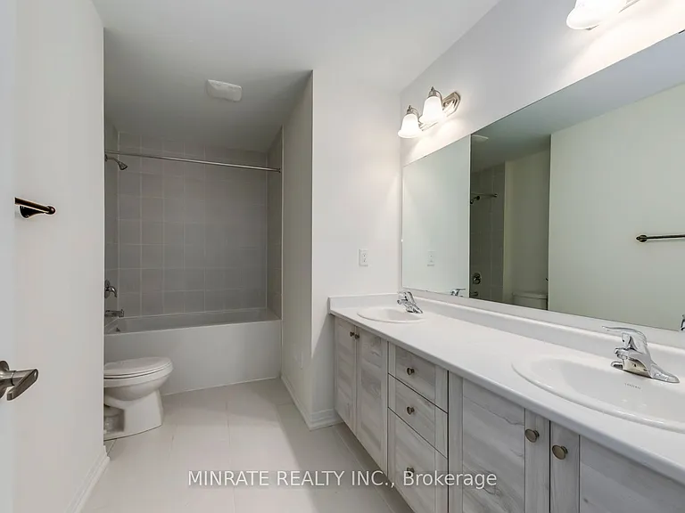 40 Freedom Cres — Photo 16