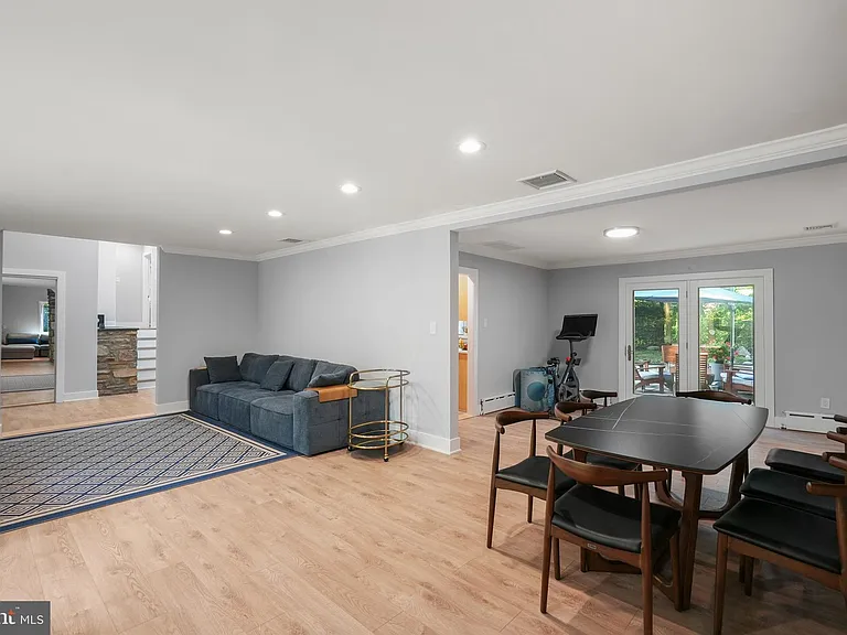 901 Dale Rd — Photo 16
