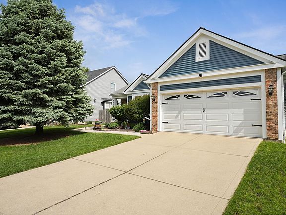 2nd image of 5718 Brook Hollow Dr