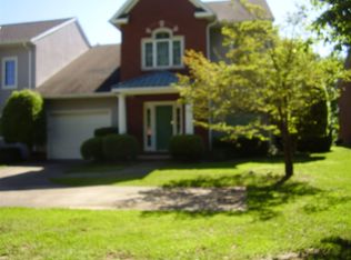 1116 Links Ln, Mayfield, KY 42066