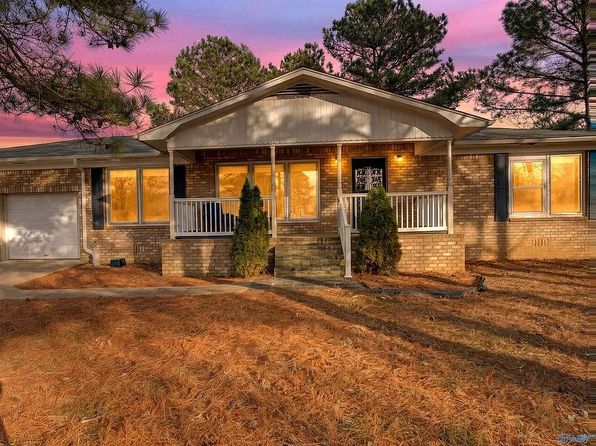 155 W Highlander Rd