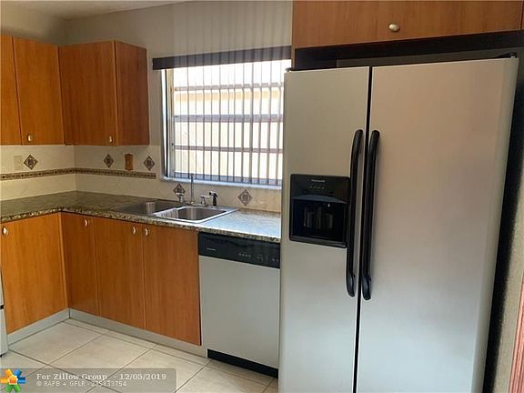 5th image of 8611 NW 192nd Ln