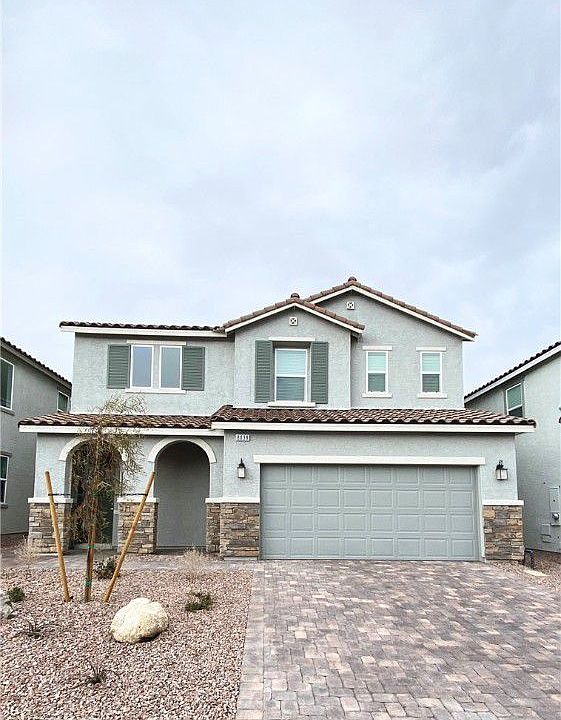 1st image of 8038 Minavalle Ave