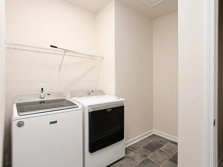 6205 Lakefront St — Photo 15