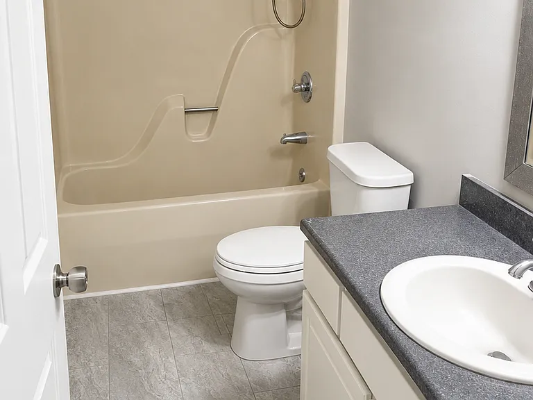 2318 Grassmere Ct — Photo 4