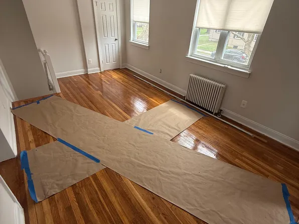 (undisclosed Address), Oakland Gardens, NY 11364