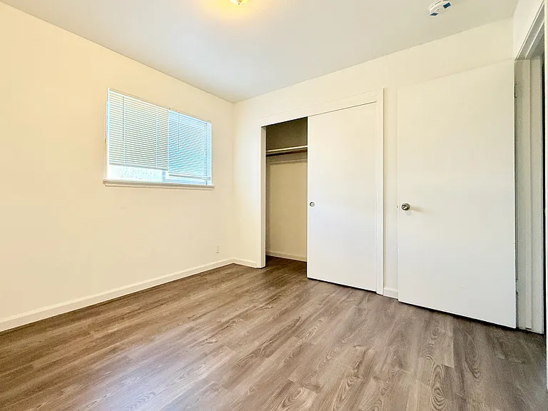 420 S 7th St #6 — Photo 11