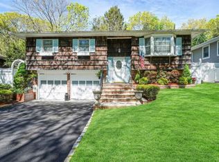 48 State Pl, Huntington, NY 11743