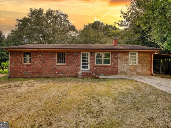 4062 Donna Ln, Loganville, GA 30052