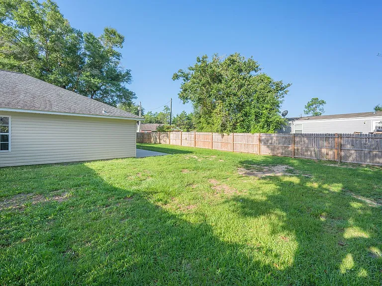 4660 Dove Way — Photo 35