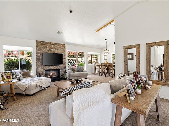 5th image of 1520 Majestic Way