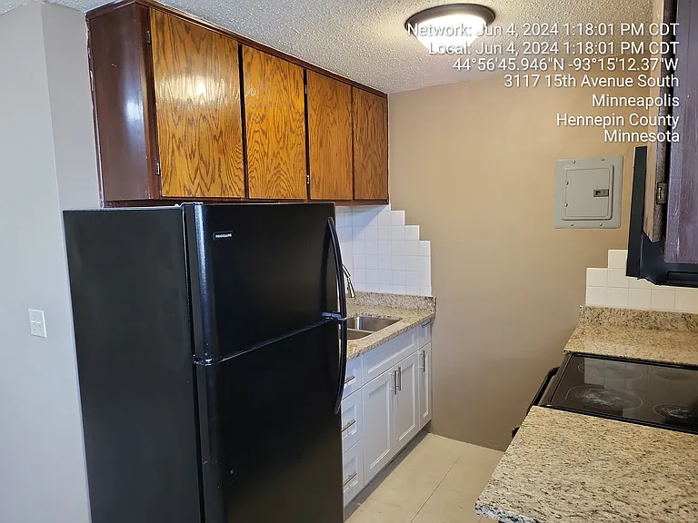 Powderhorn Park Apartments — Photo 16
